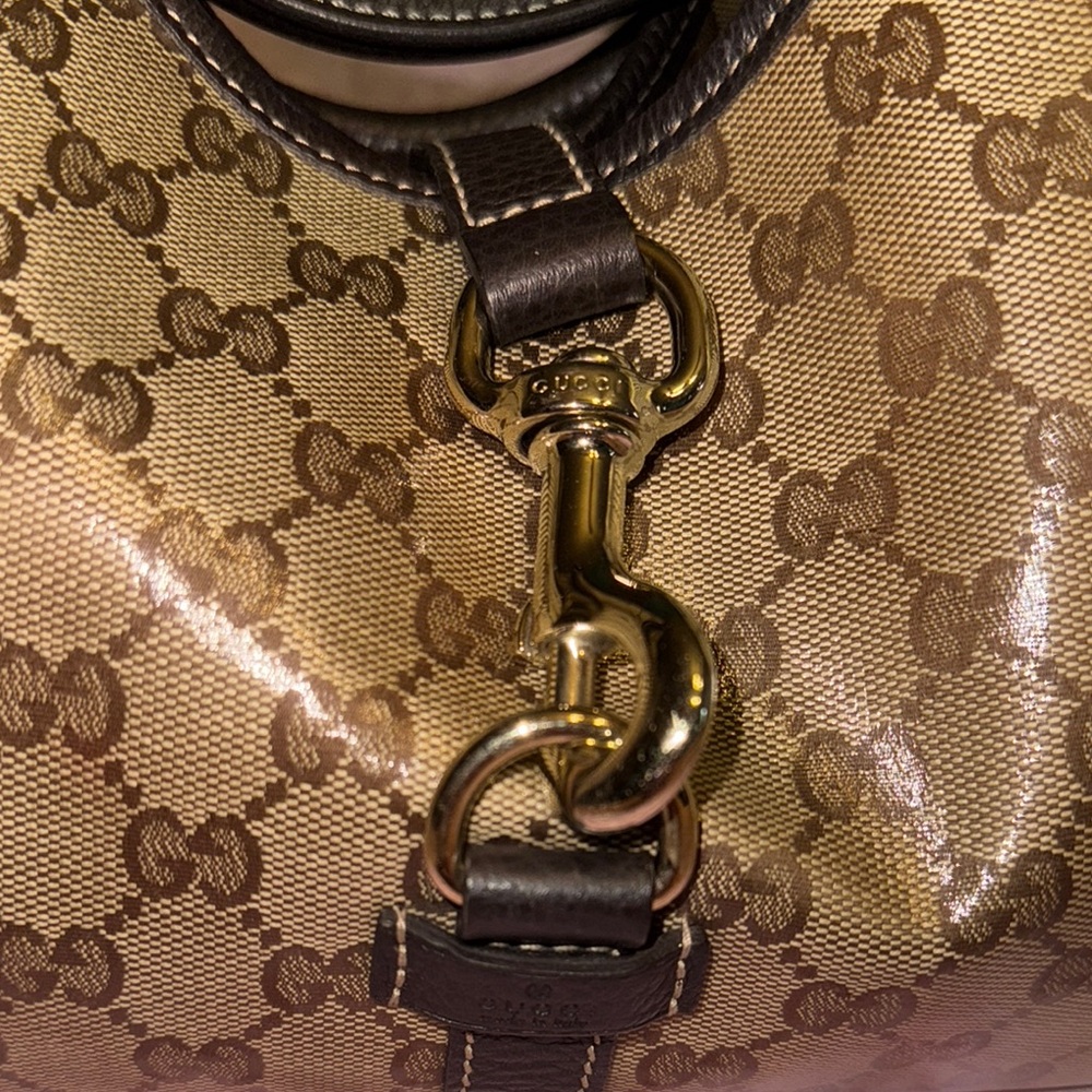 Gucci Medium Horsebit Hobo Bag in GG Crystal Monogram Canvas 😍 - Picture 3 of 13